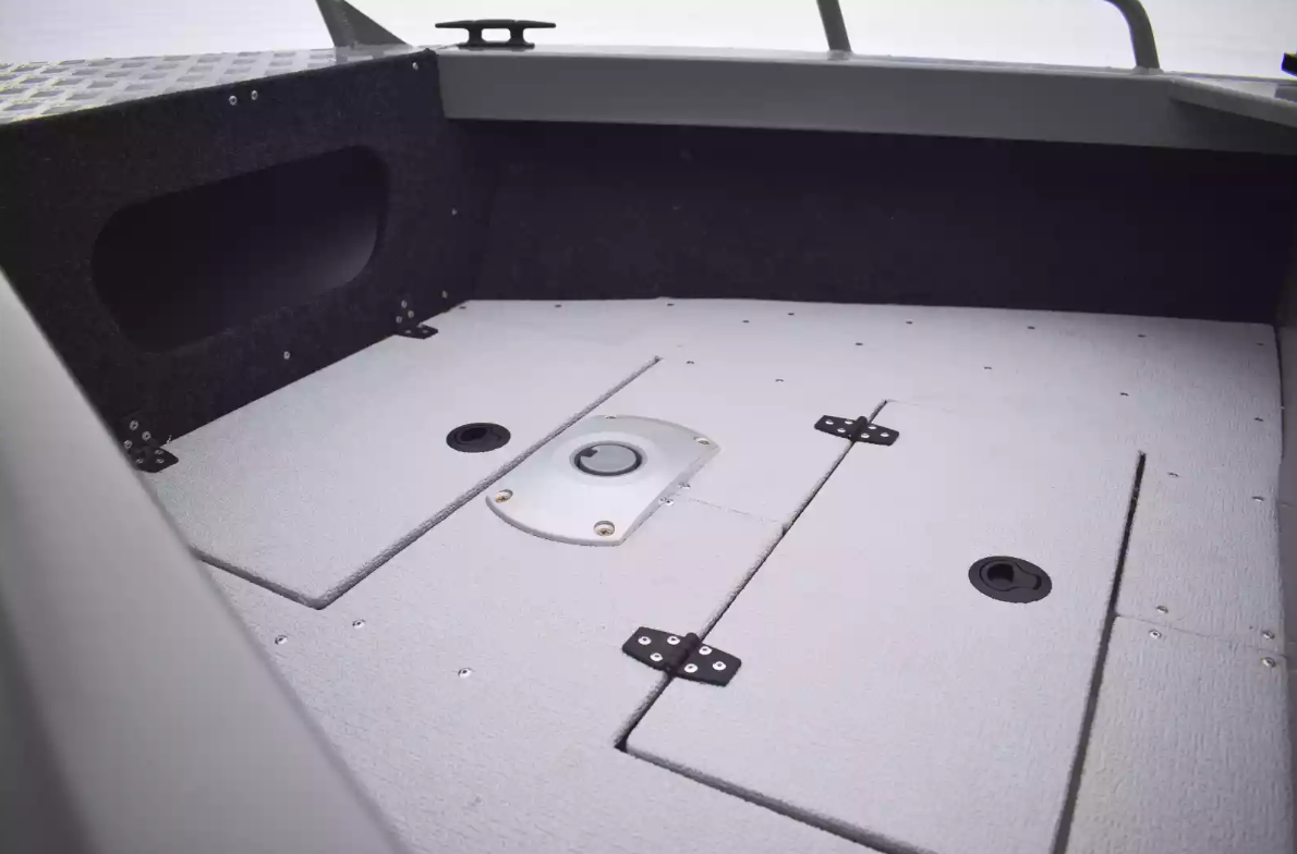 Алюминиевый катер Неман 550 DC в Петропавловске-Камчатском