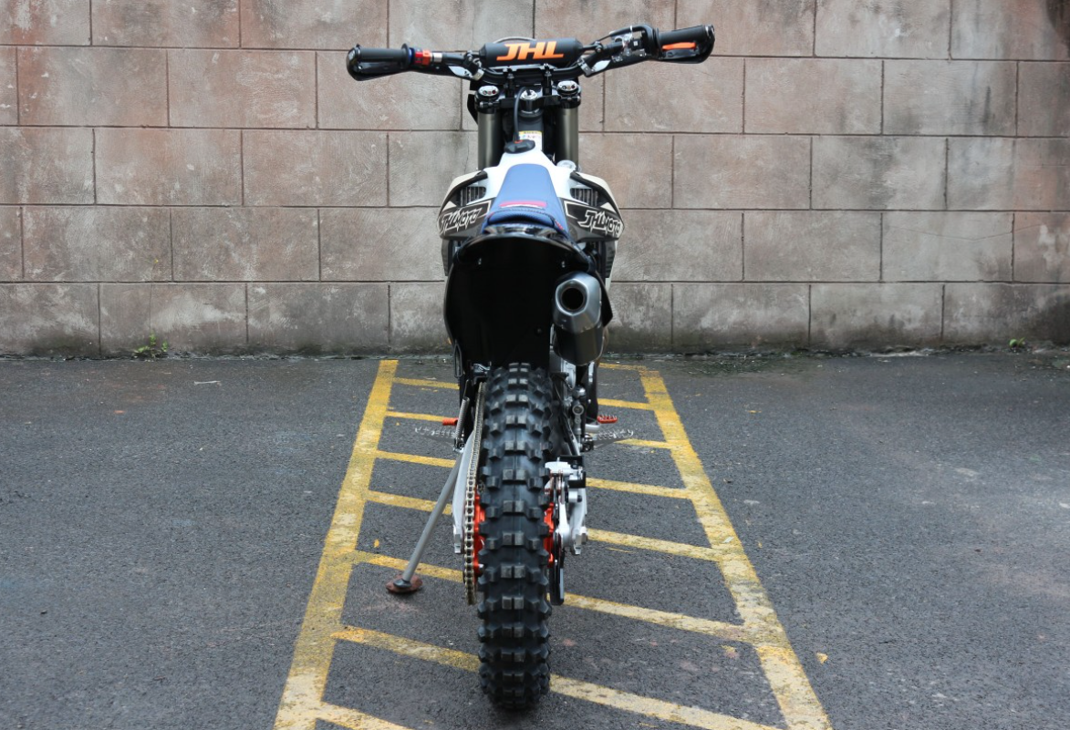 Мотоцикл JHLMOTO JHL Z8i (EFI) NC300S (182-MN) в Петропавловске-Камчатском