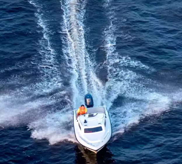 Стеклопластиковый катер Neman-500 в Петропавловске-Камчатском