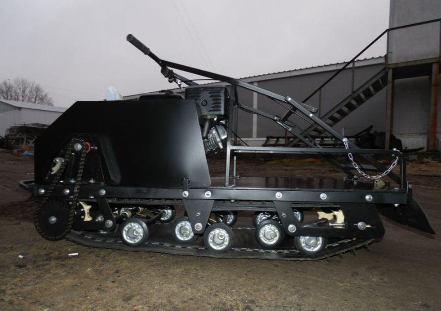 Мотобуксировщик AhtaR Зима 15 л/с с вариатором в Петропавловске-Камчатском