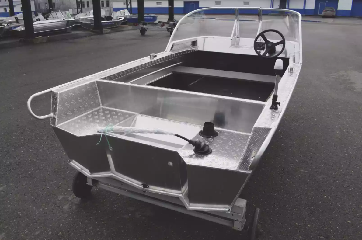 Алюминиевый катер Wyatboat-390 Pro в Петропавловске-Камчатском