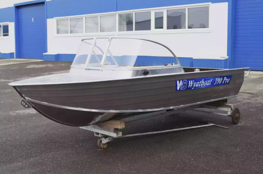 Алюминиевая лодка Wyatboat-390 Pro в Петропавловске-Камчатском