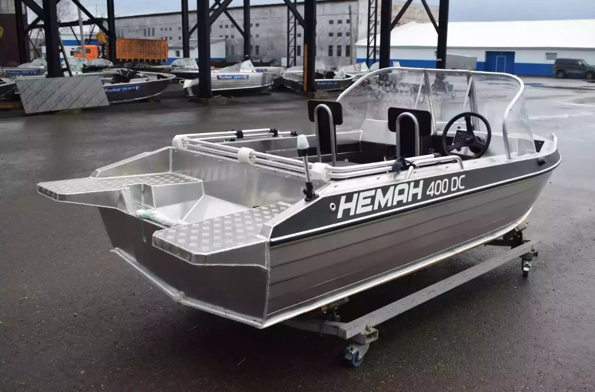 Алюминиевый катер Neman-400 DC в Петропавловске-Камчатском
