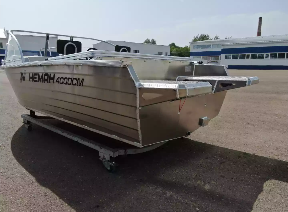 Алюминиевая лодка  Неман-400 DCM NEW в Петропавловске-Камчатском