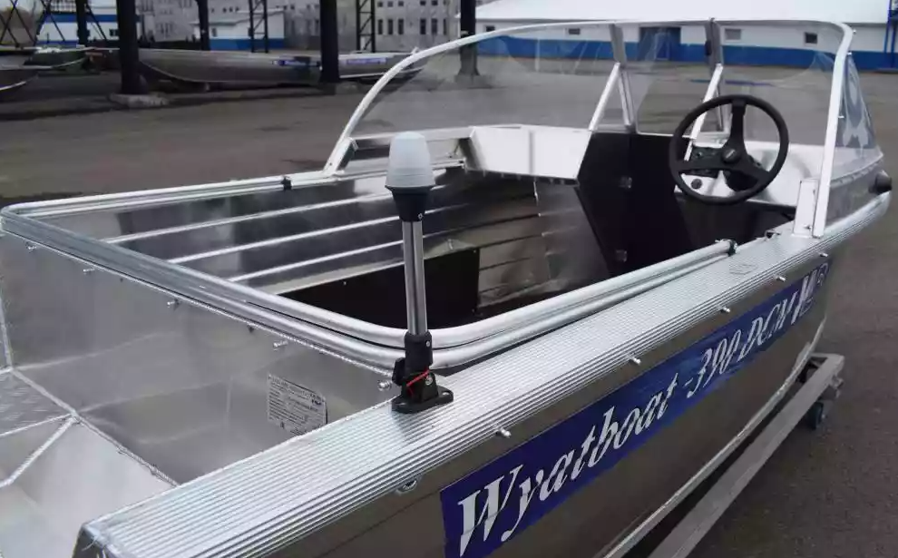 Алюминиевая лодка Wyatboat-390 DCM Увеличенный борт в Петропавловске-Камчатском