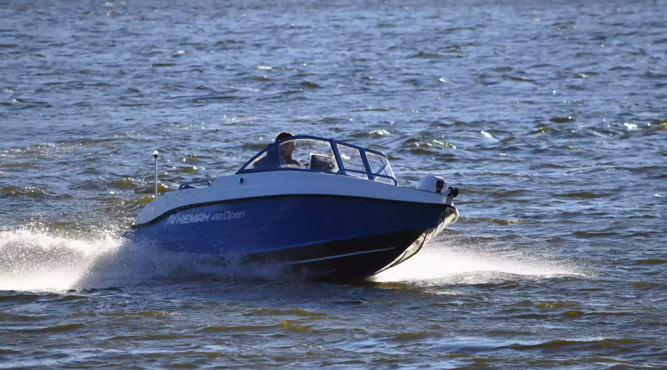 Комбинированный катер Neman-450 Open в Петропавловске-Камчатском