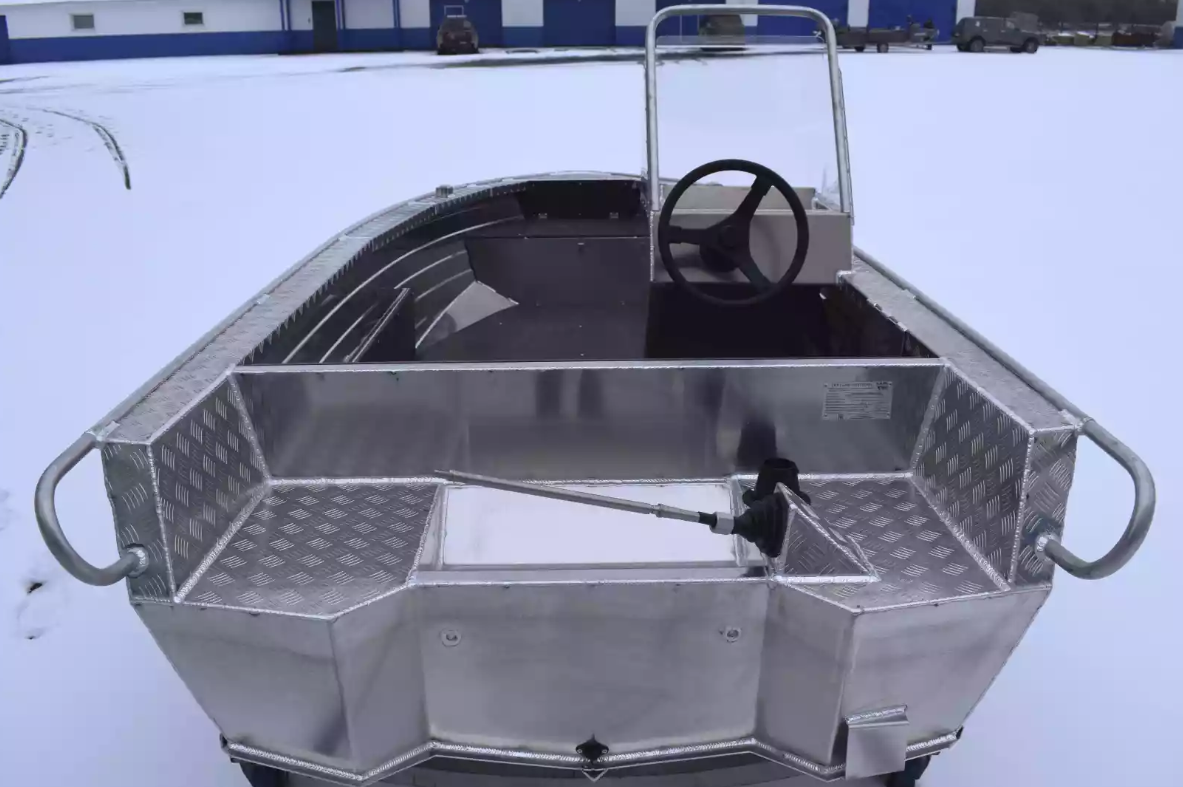 Алюминиевый катер Wyatboat-390 C в Петропавловске-Камчатском