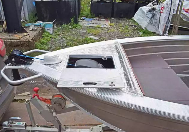 Алюминиевый катер Wyatboat-390 C в Петропавловске-Камчатском