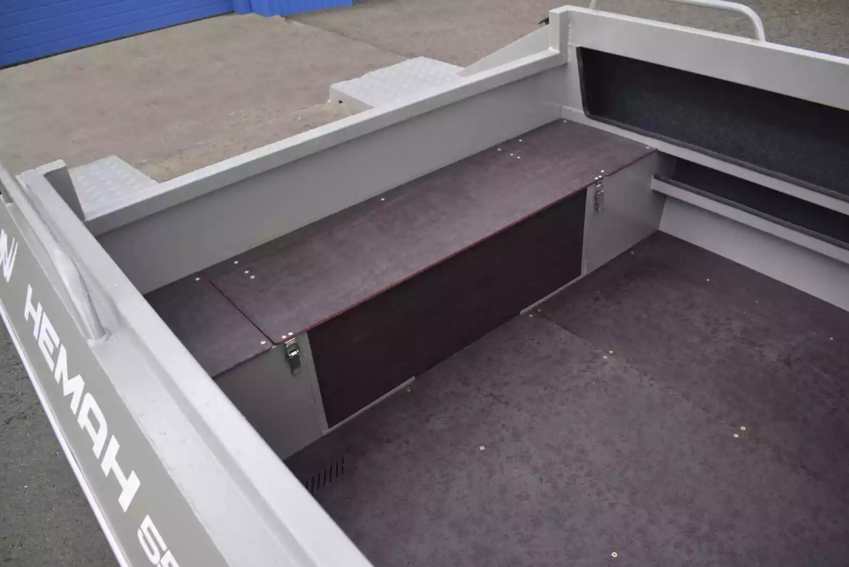 Алюминиевый катер Неман 550 DC в Петропавловске-Камчатском