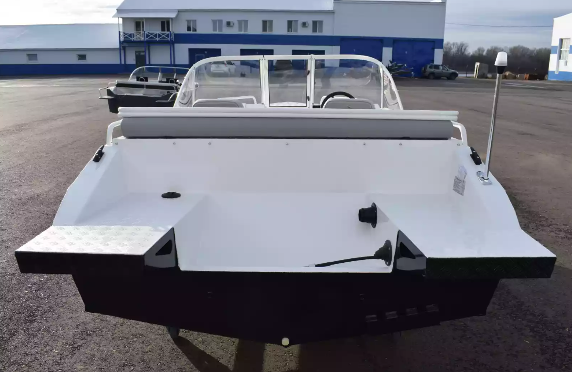 Алюминиевый катер Неман-450 в Петропавловске-Камчатском