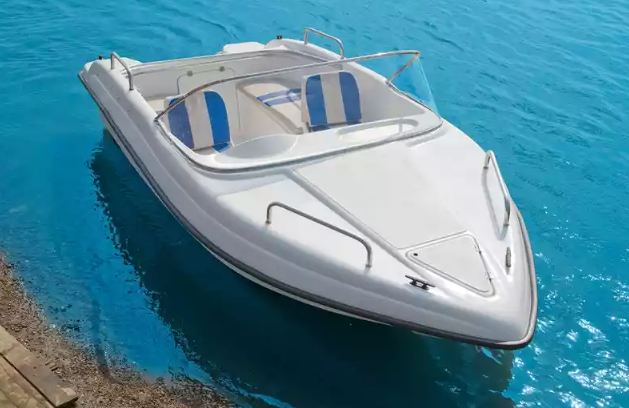 Стеклопластиковый катер Wyatboat-3 (c рундуками) в Петропавловске-Камчатском