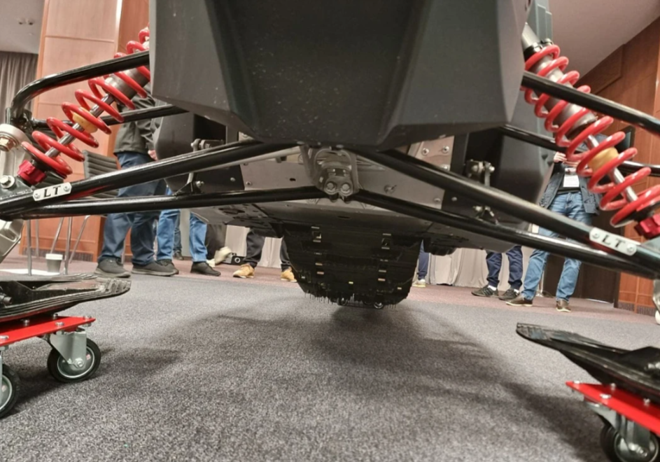 Снегоход AODES Siberiacross 1000 WT 508mm LCD 6.8 в Петропавловске-Камчатском