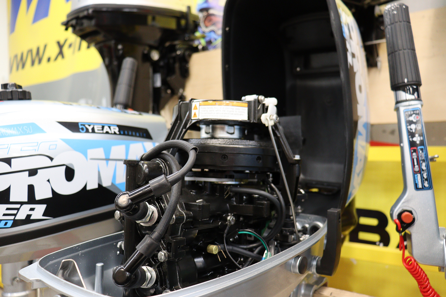 Лодочный мотор PROMAX SP9.9FHS LIGHT в Петропавловске-Камчатском