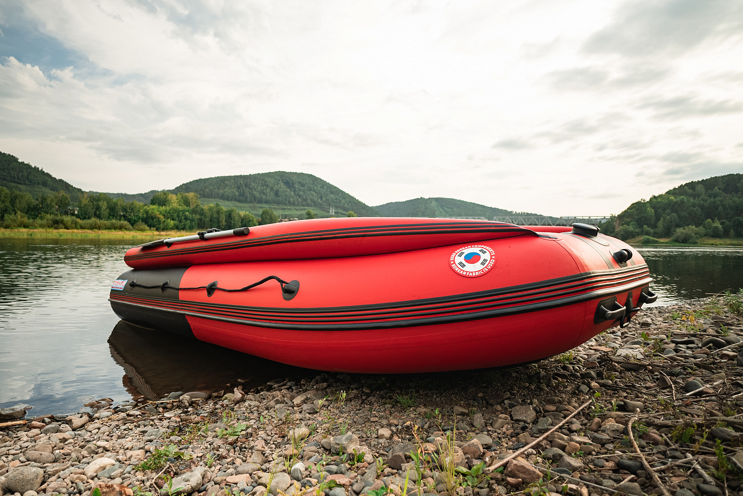 Лодка MISHIMO RIVER FJET PRO 430  под водомет в Петропавловске-Камчатском