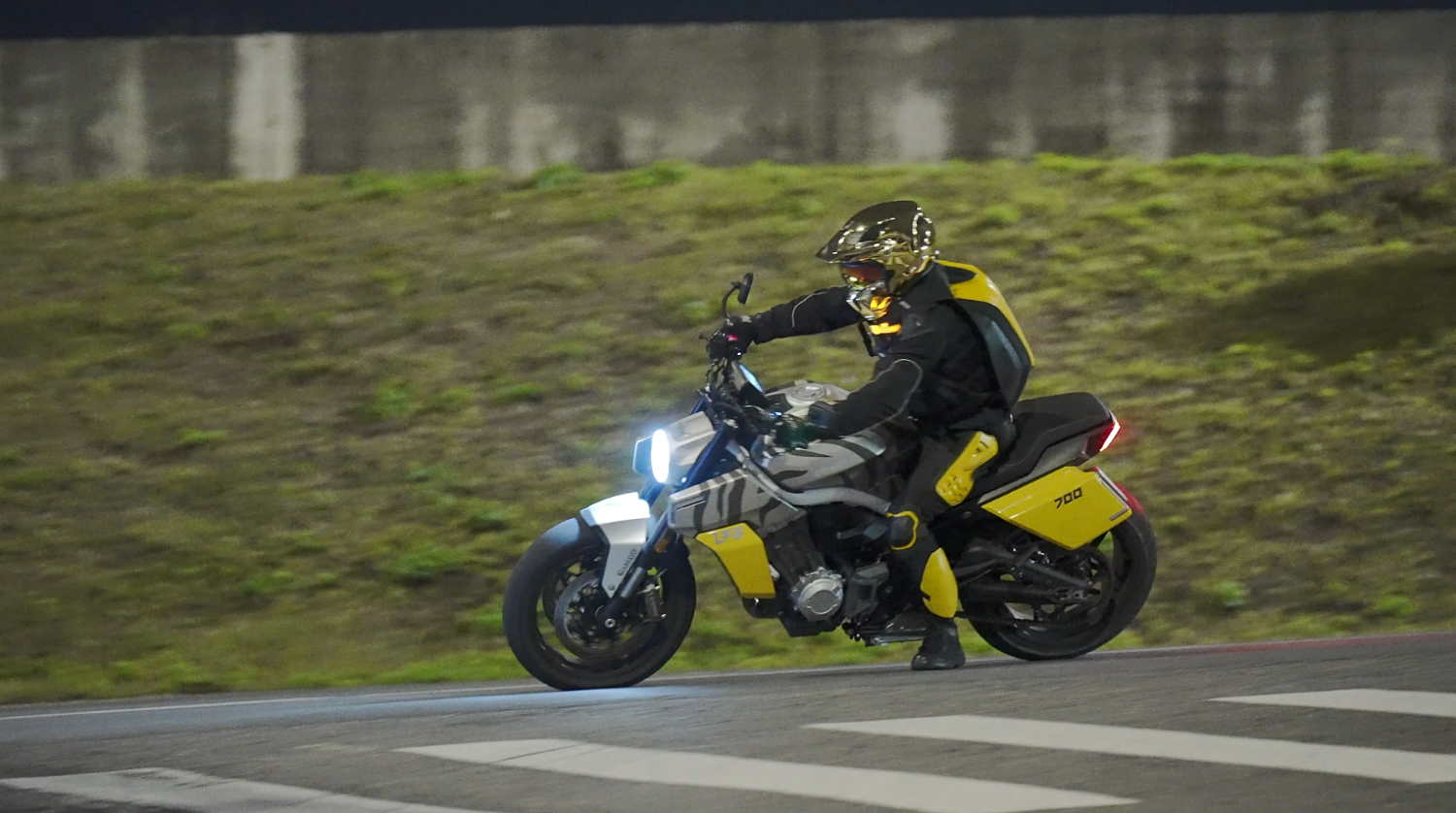 Мотоцикл Benda LFS 700 в Петропавловске-Камчатском