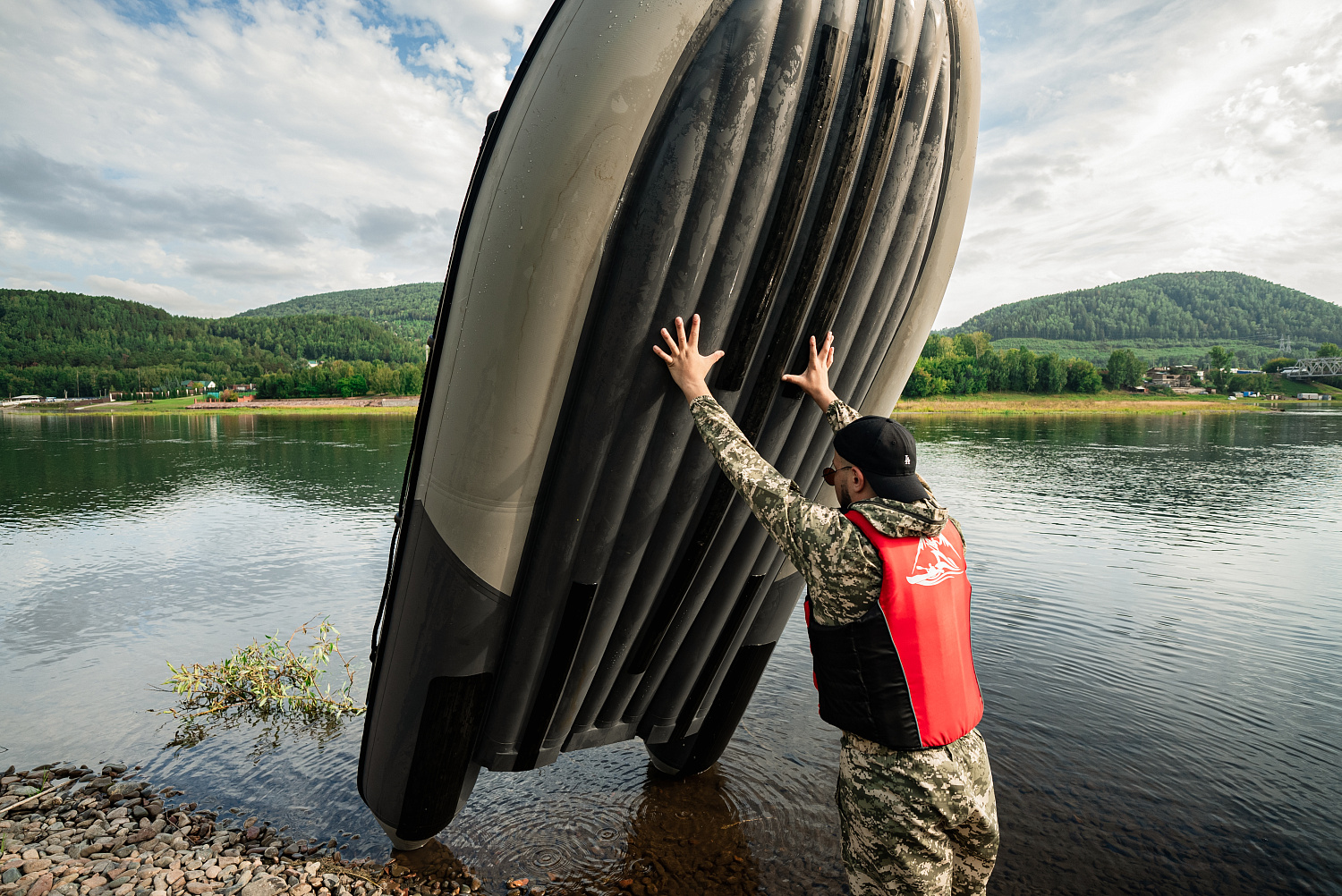 Лодка MISHIMO RIVER JET 390 под водомет в Петропавловске-Камчатском