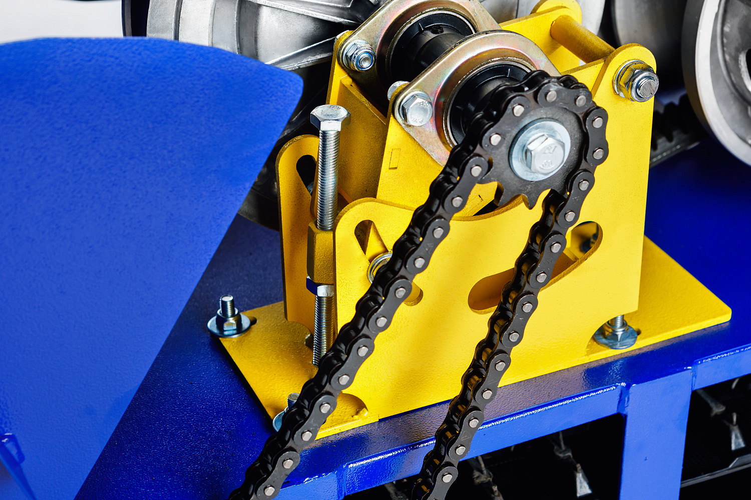 МОТОБУКСИРОВЩИК SNOW DOG 15 л.с. в Петропавловске-Камчатском