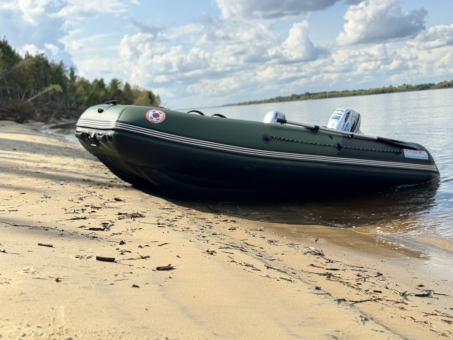 Лодка MISHIMO BIG FLOOR 400 в Петропавловске-Камчатском