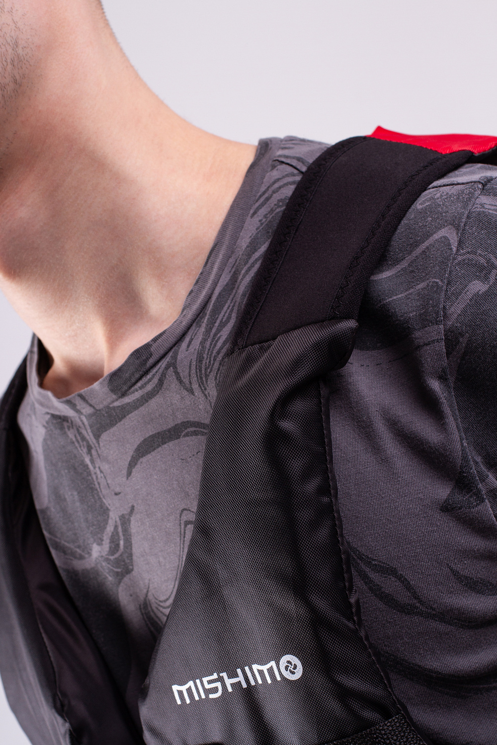 Жилет спасательный MISHIMO PRO Премиум качества Черно-красный в Петропавловске-Камчатском